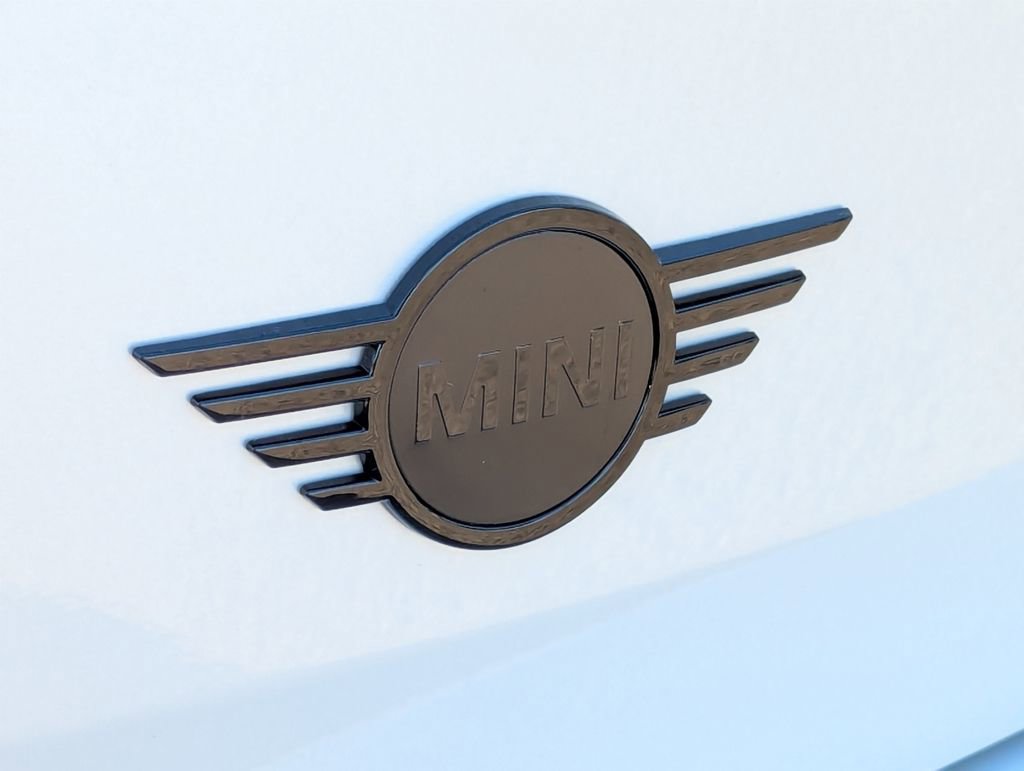 Used 2024 MINI Cooper Clubman S image 30