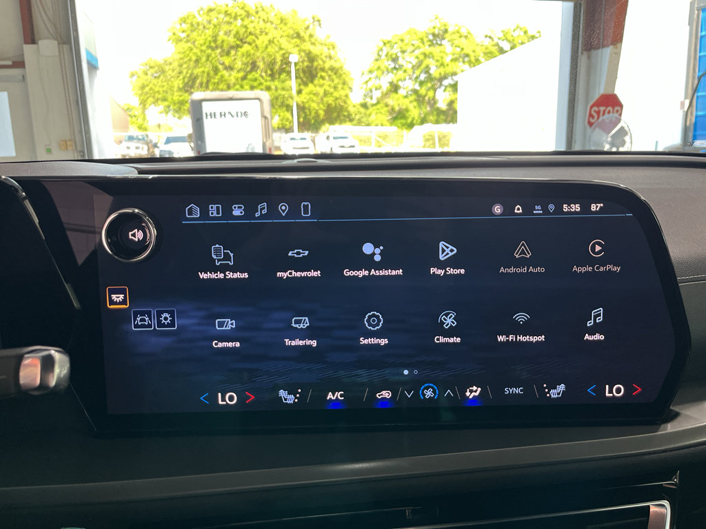 New 2026 Chevrolet Traverse LT FWD image 24
