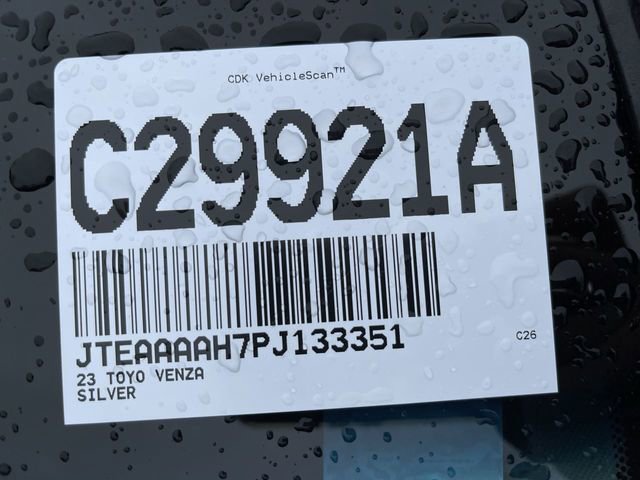 Certified 2023 Toyota Venza LE image 15