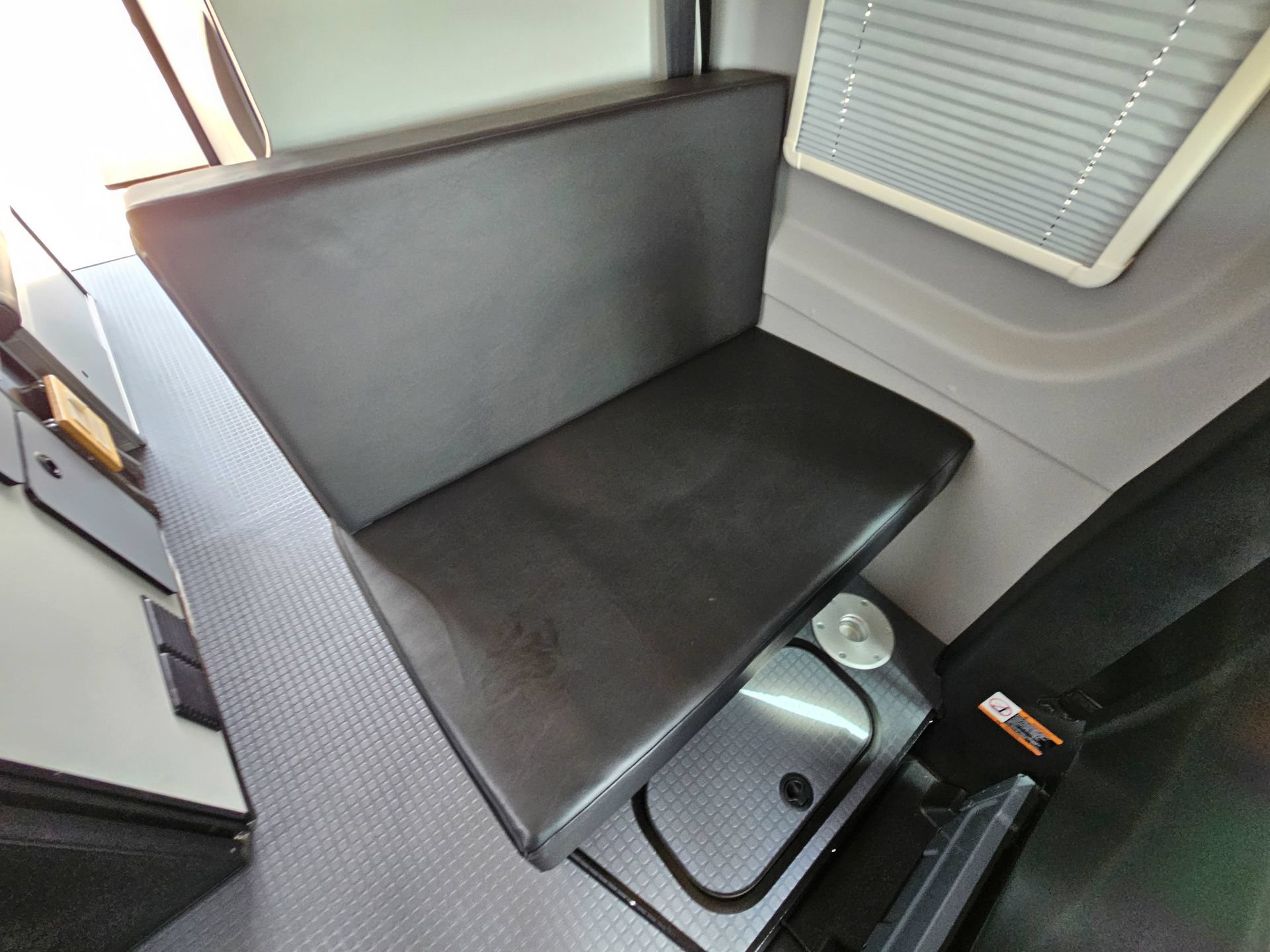Used 2022 Mercedes-Benz Sprinter 2500 image 43