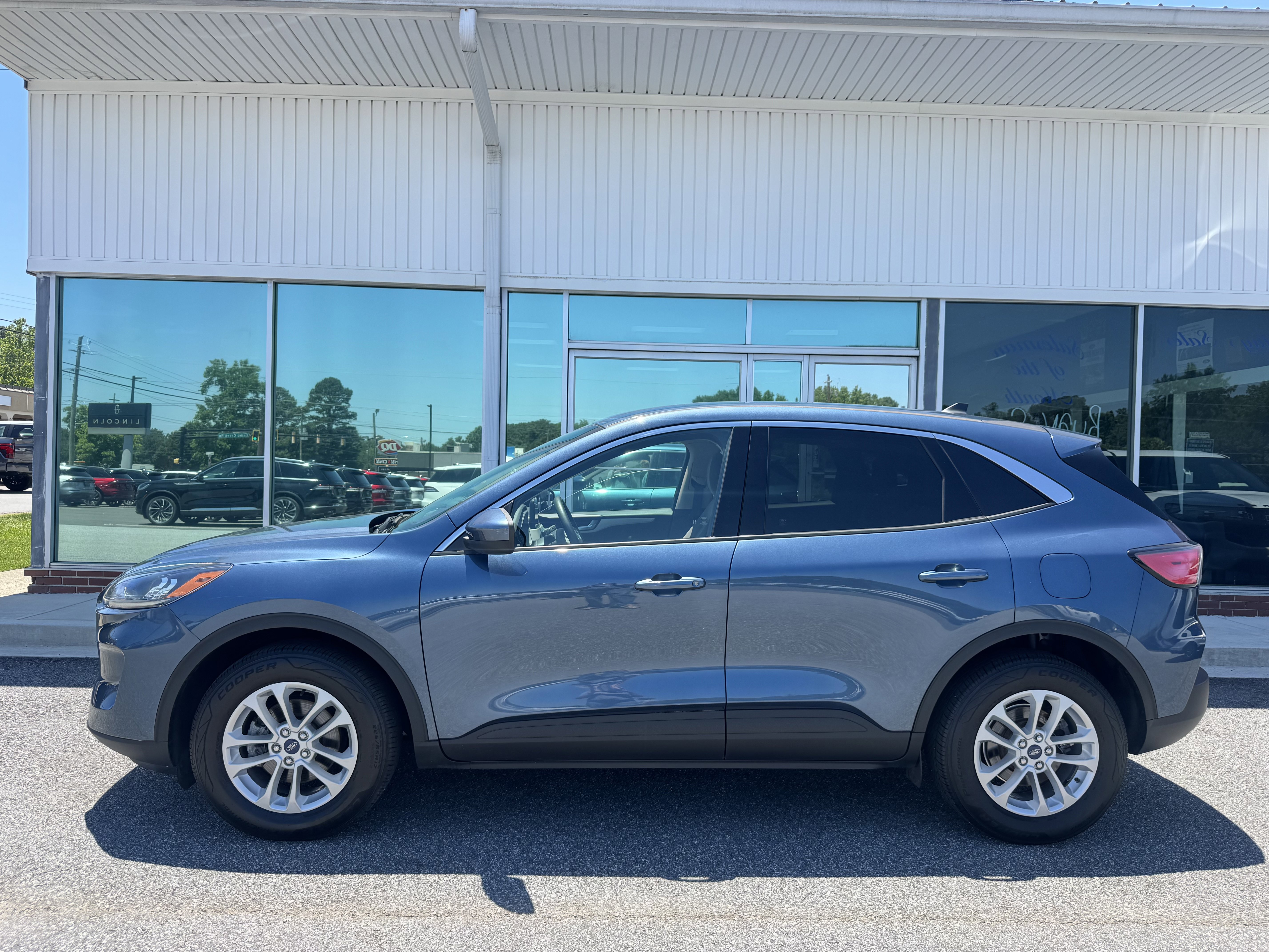 Used 2020 Ford Escape SE AWD/4WD video 1