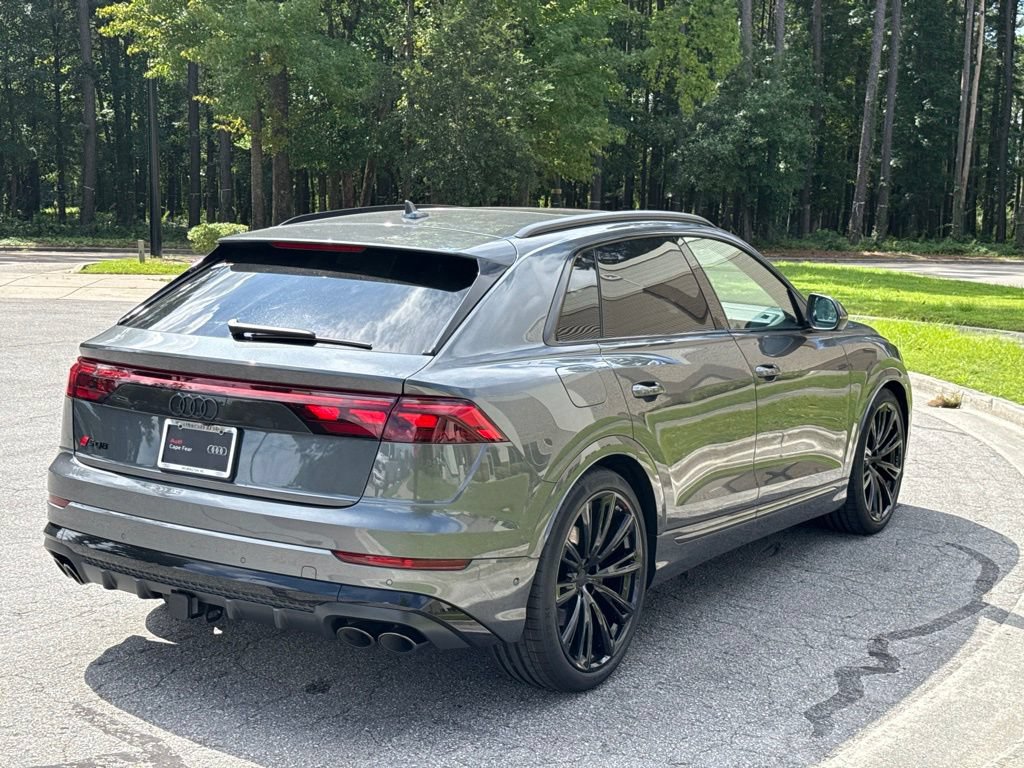 New 2027 Audi SQ8 Prestige AWD/4WD image 5