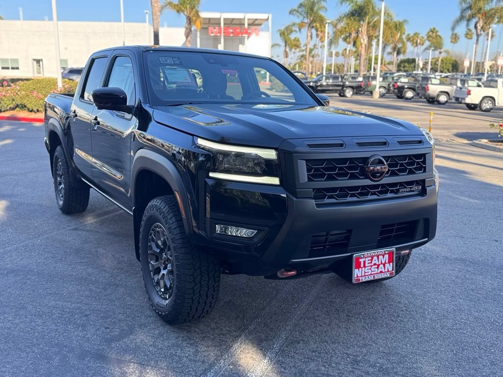 New 2026 Nissan Frontier PRO-4X w/ Pro-4x Convenience Package AWD/4WD image 2