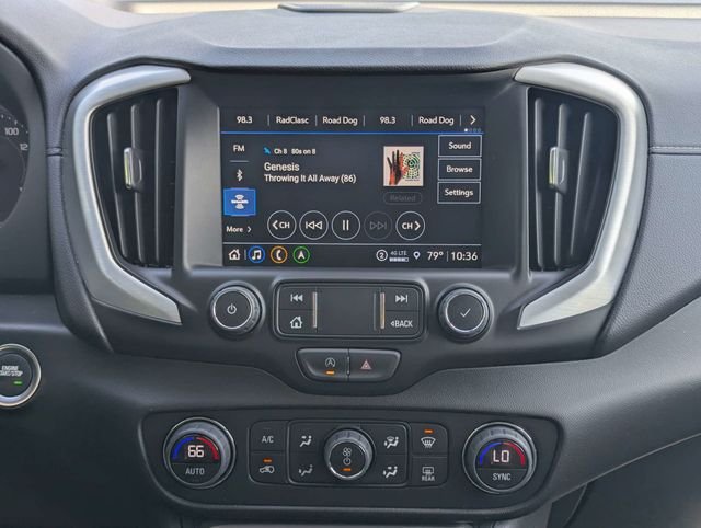Used 2024 GMC Terrain SLT w/ Infotainment Package II FWD image 18
