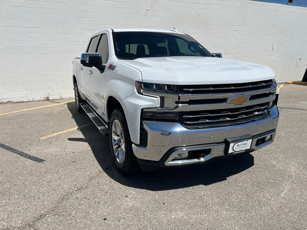 Used 2022 Chevrolet Silverado 1500 LTZ w/ LTZ Premium Package AWD/4WD image 8