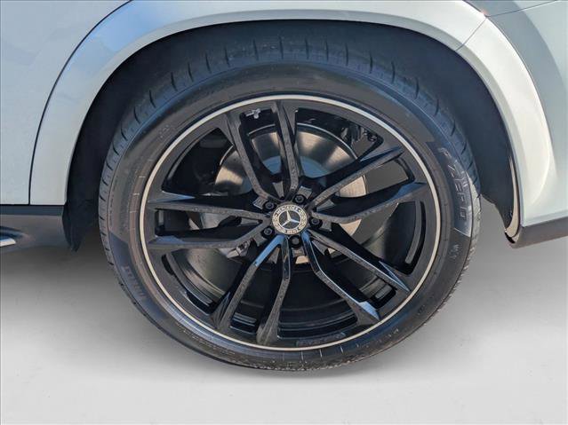 New 2026 Mercedes-Benz GLS 580 4MATIC image 10