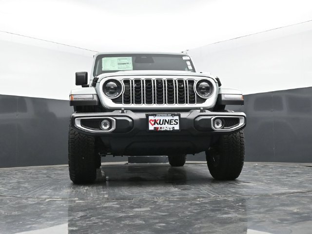 New 2026 Jeep Wrangler Unlimited Sahara w/ Whitecap Package AWD/4WD image 58