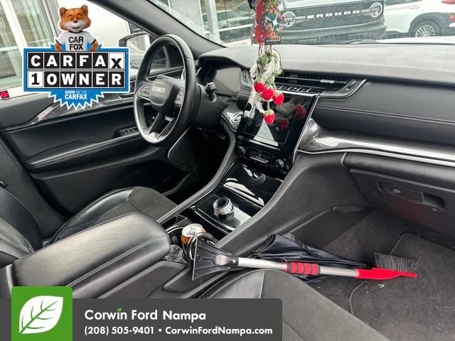 Used 2021 Jeep Grand Cherokee L Laredo AWD/4WD image 13