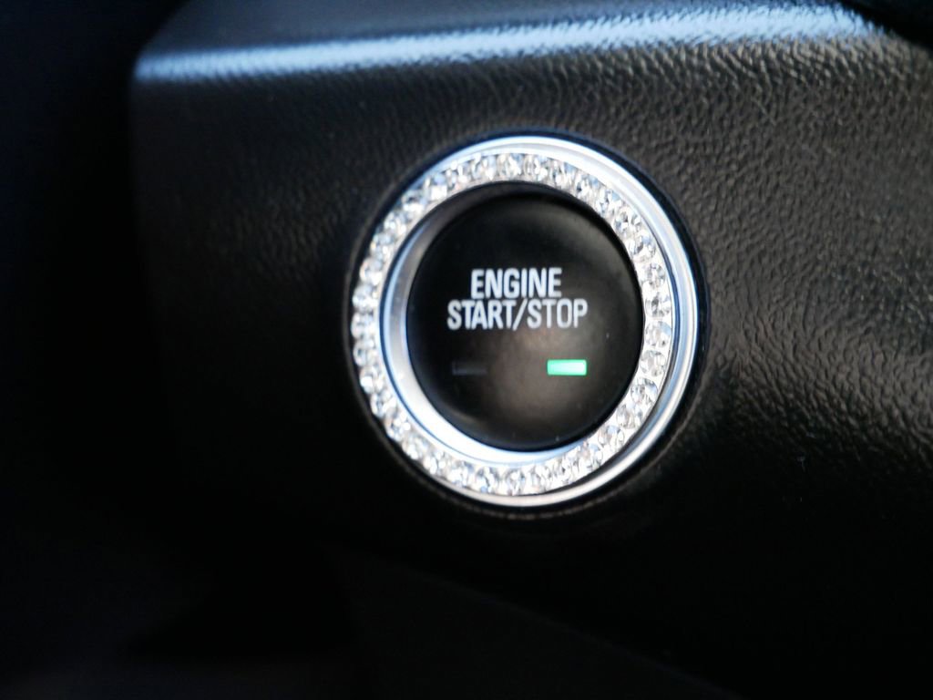 Used 2020 GMC Terrain SLE w/ Driver Convenience Package AWD/4WD image 33