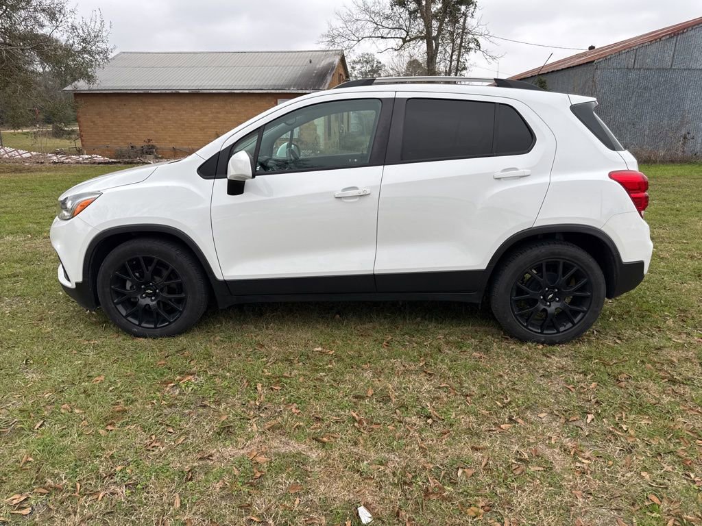 Used 2021 Chevrolet Trax LT w/ Sport Edition image 8