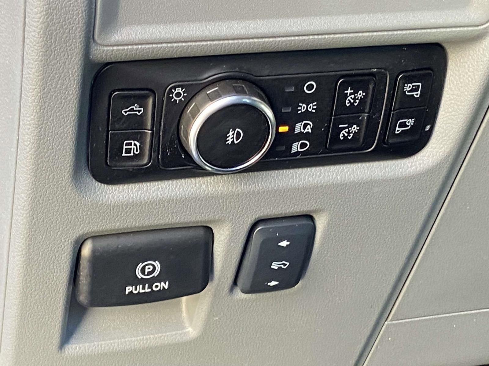 Used 2025 Ford F150 XLT w/ Equipment Group 303A High image 16