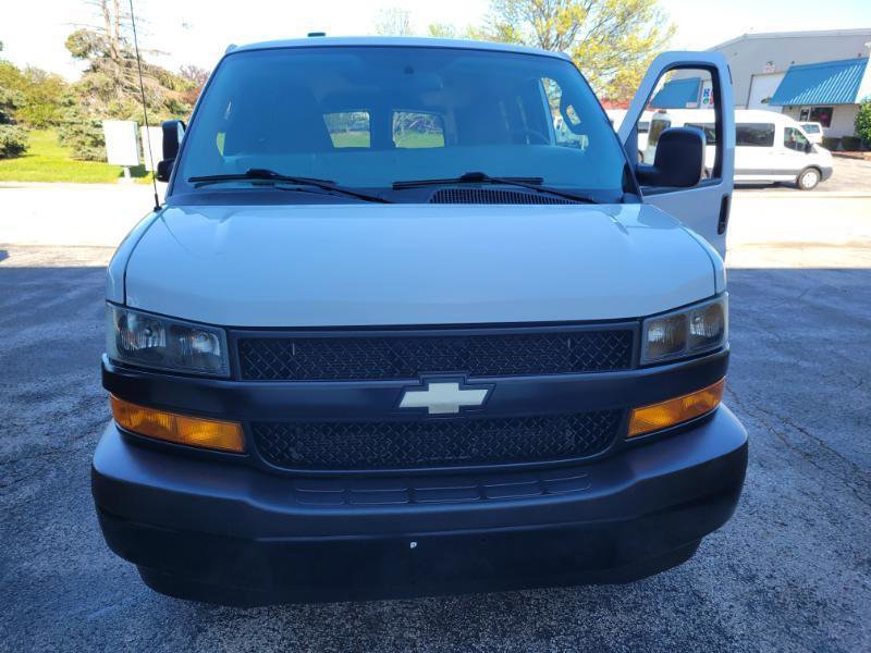 Used 2018 Chevrolet Express 3500 LS RWD image 50