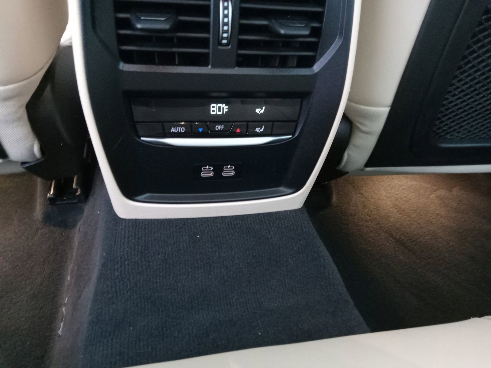 Used 2023 BMW 330i xDrive Sedan w/ Driving Assistance Package image 19