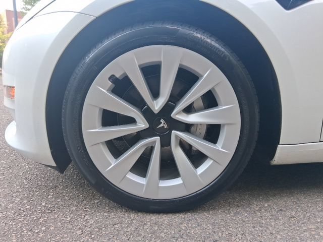 Used 2023 Tesla Model 3 Standard Range RWD image 10