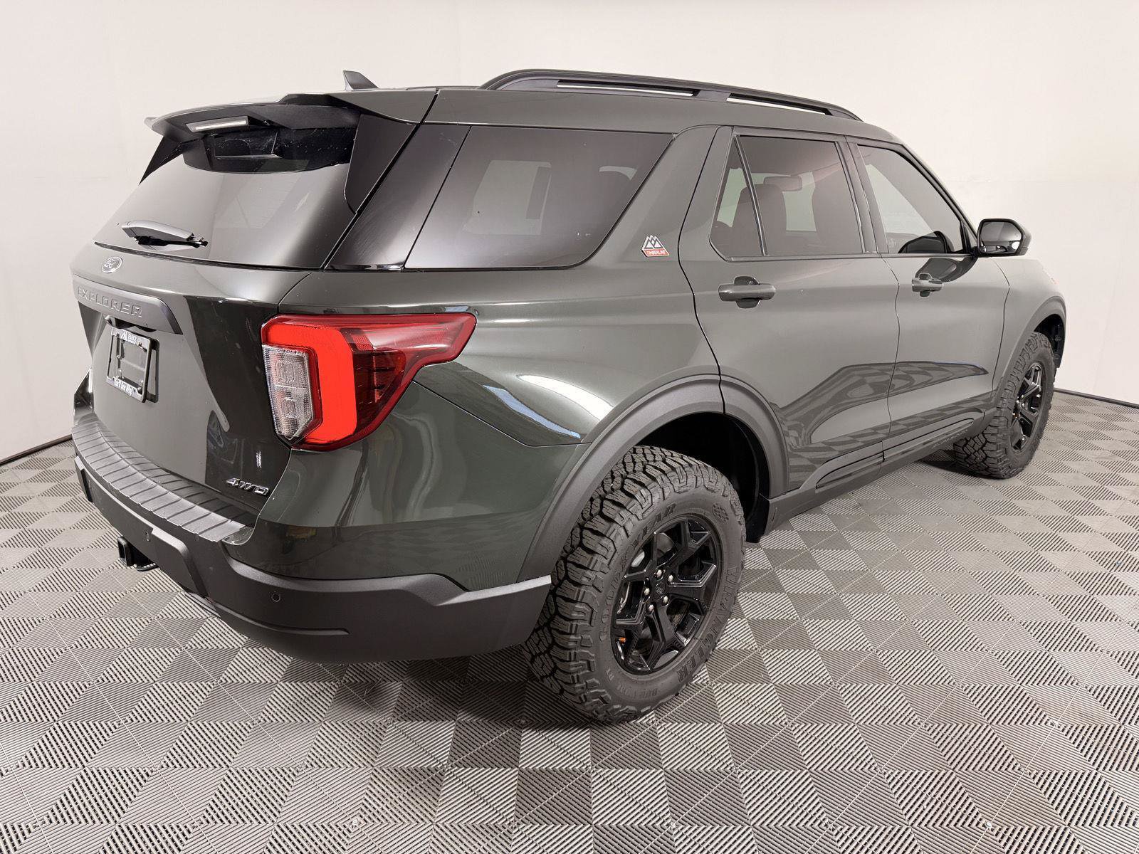 Used 2024 Ford Explorer Timberline w/ Timberline Technology Package AWD/4WD image 8