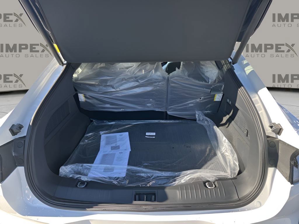 Used 2025 Ford Mustang Mach-E Premium w/ Sport Appearance Package image 30