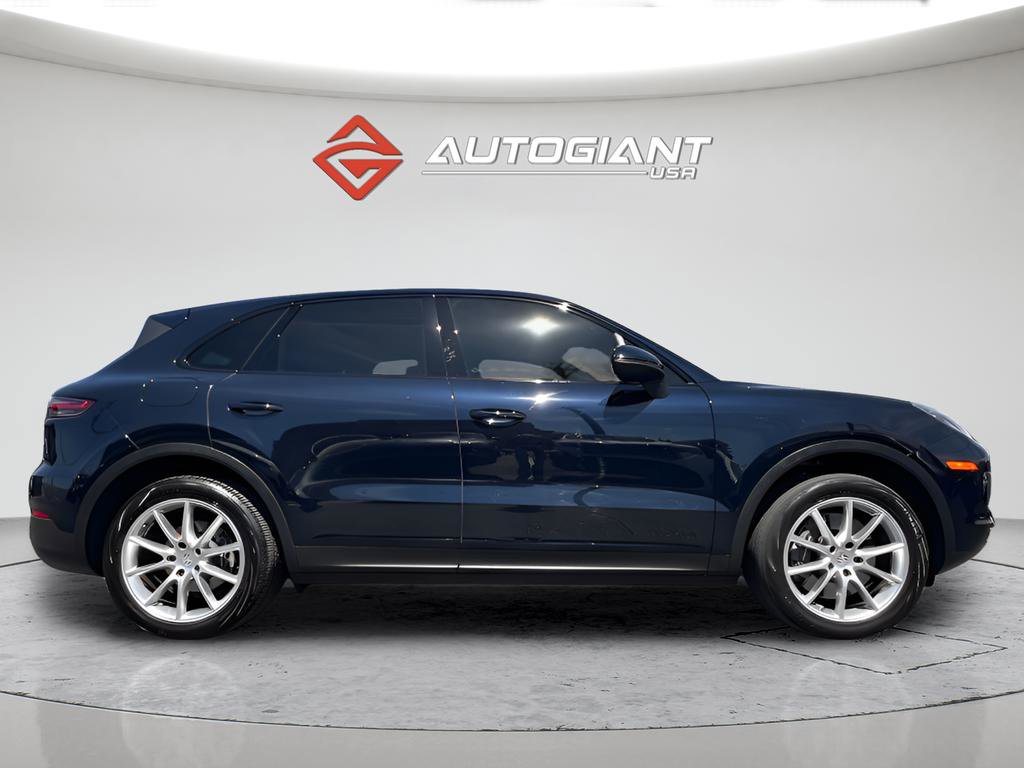 Used 2021 Porsche Cayenne AWD/4WD image 10