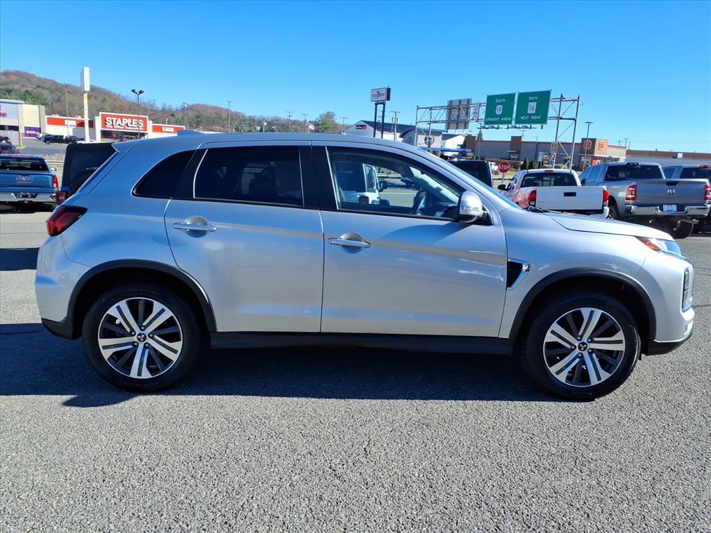 Used 2024 Mitsubishi Outlander Sport S 2.0 AWC image 7