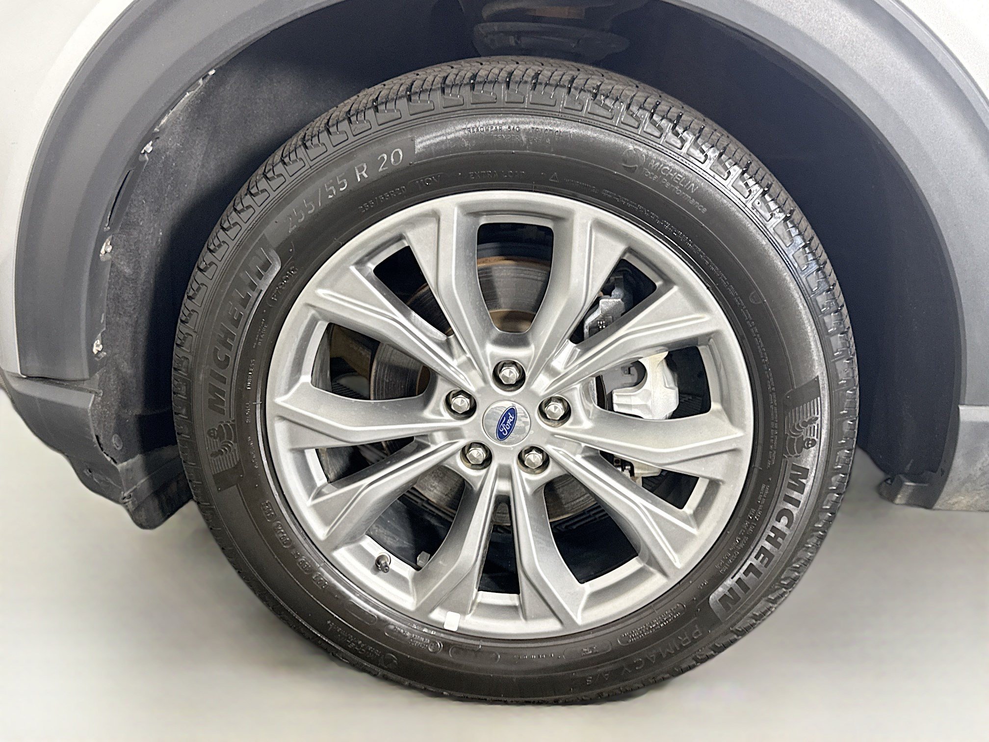 Used 2023 Ford Explorer XLT w/ Equipment Group 202A RWD image 38