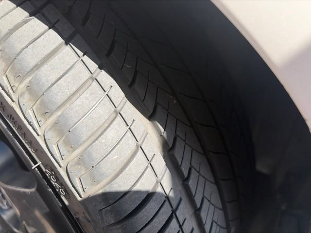 Used 2019 Ford Fiesta ST FWD image 6