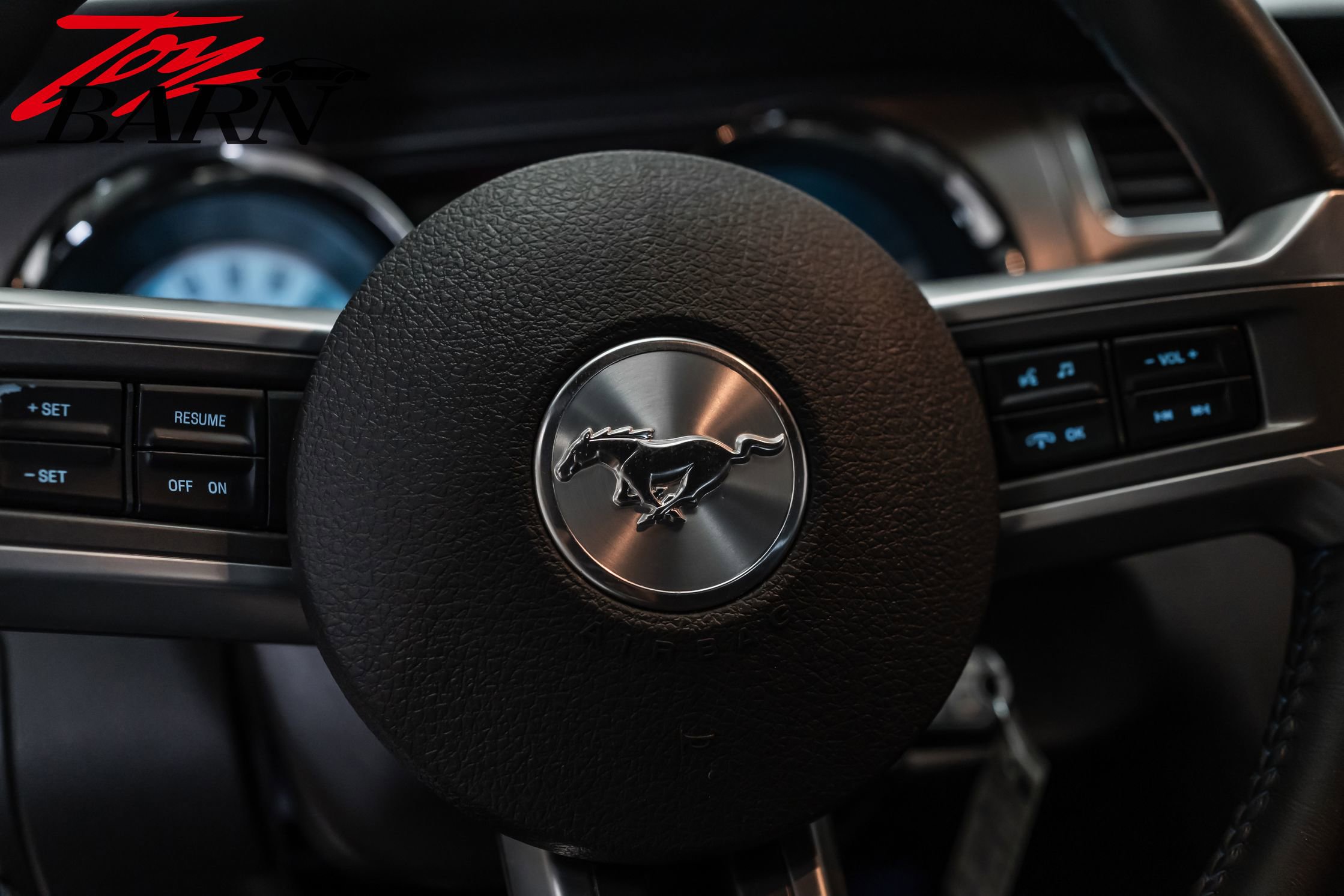 Used 2012 Ford Mustang GT Premium image 28