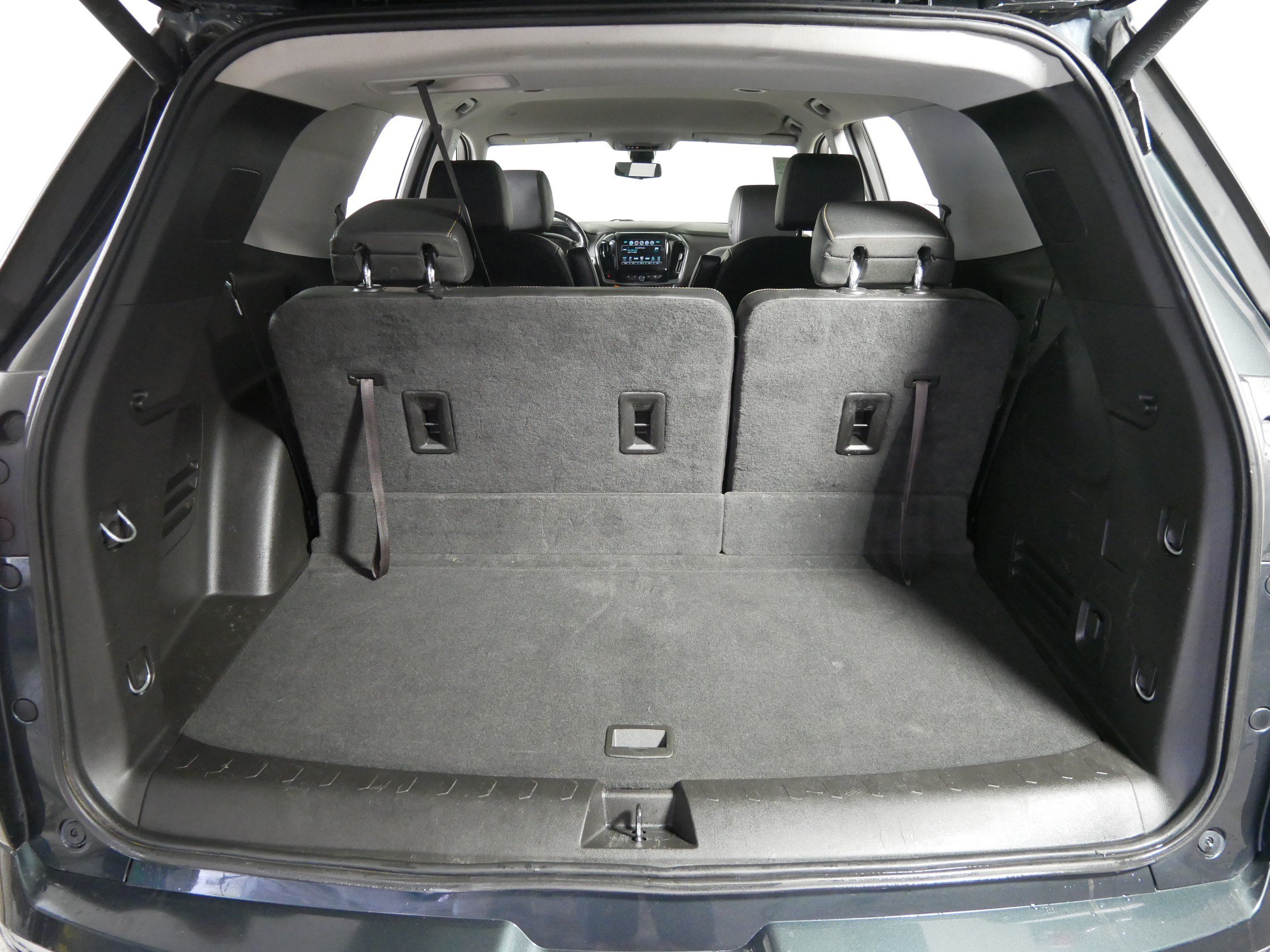 Used 2019 Chevrolet Traverse Premier AWD/4WD image 18