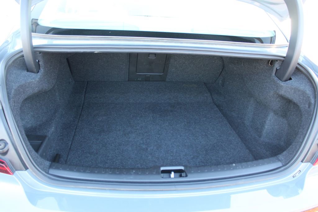 Used 2024 Volvo S60 B5 Plus image 14