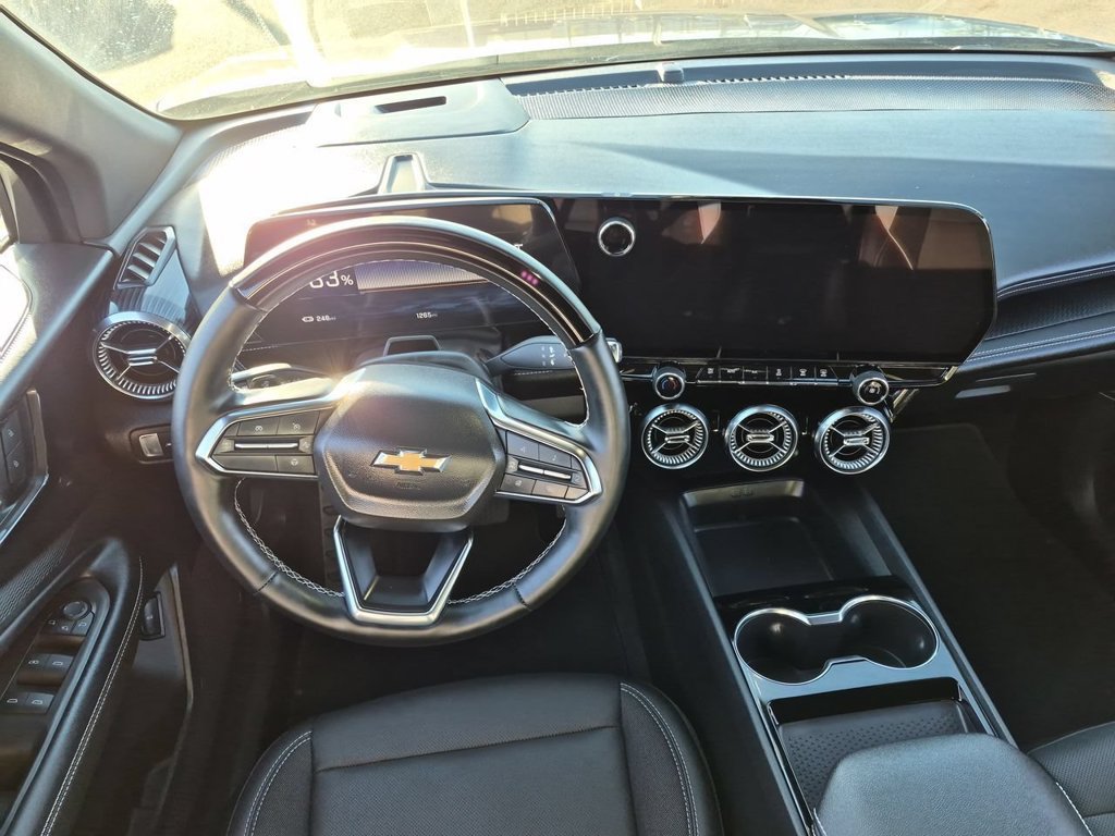 Used 2025 Chevrolet Blazer EV LT w/ Super Cruise Package AWD/4WD image 19