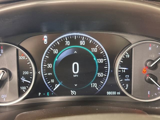 Used 2017 Buick LaCrosse Preferred image 18