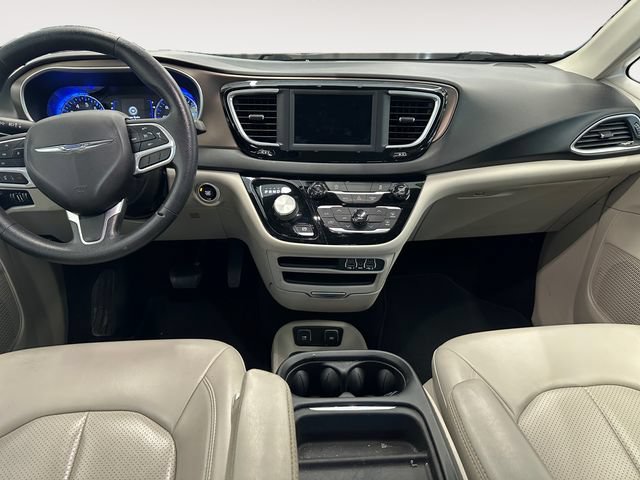 Used 2021 Chrysler Voyager Lxi FWD image 10