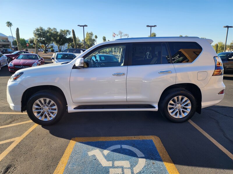 Used 2021 Lexus GX 460 Premium w/ Premium Package AWD/4WD image 6