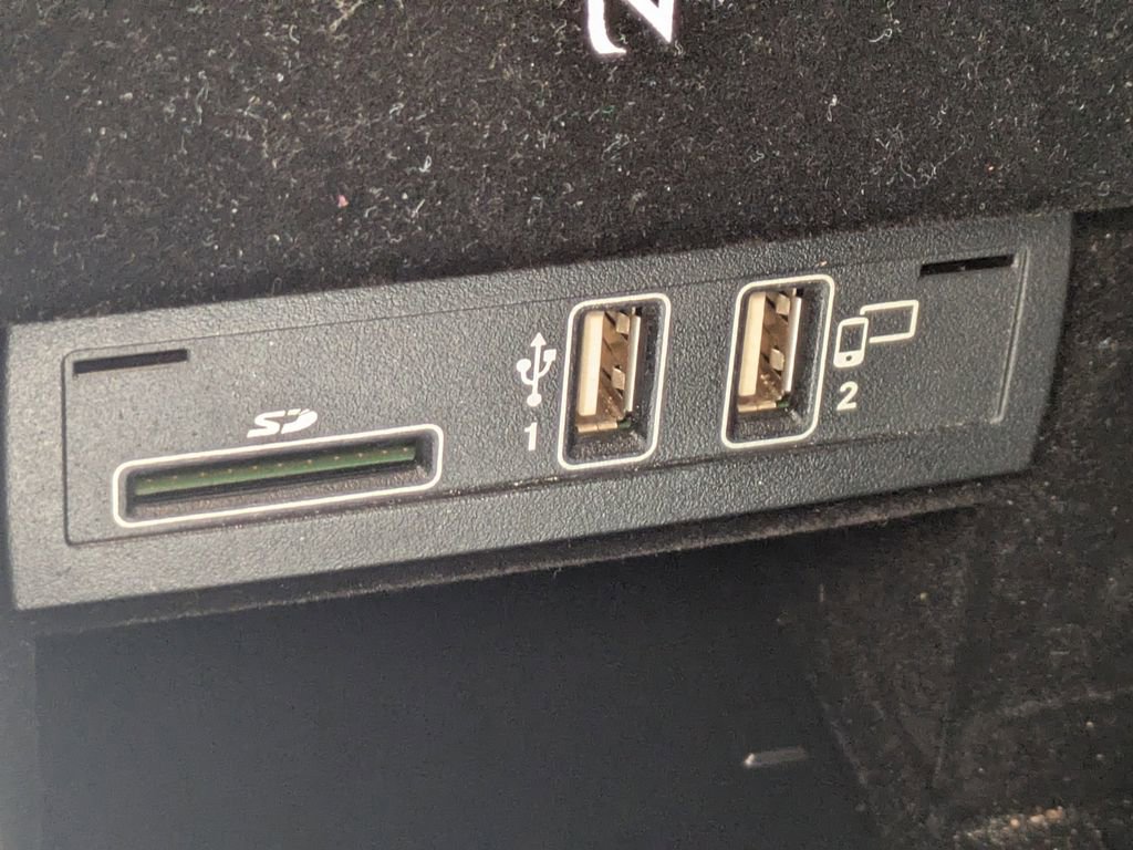 Used 2019 Mercedes-Benz S 450 Sedan image 25