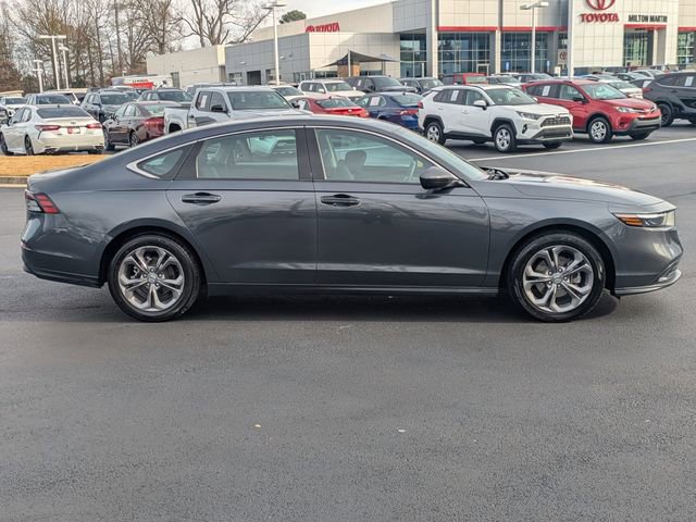 Used 2024 Honda Accord EX image 3