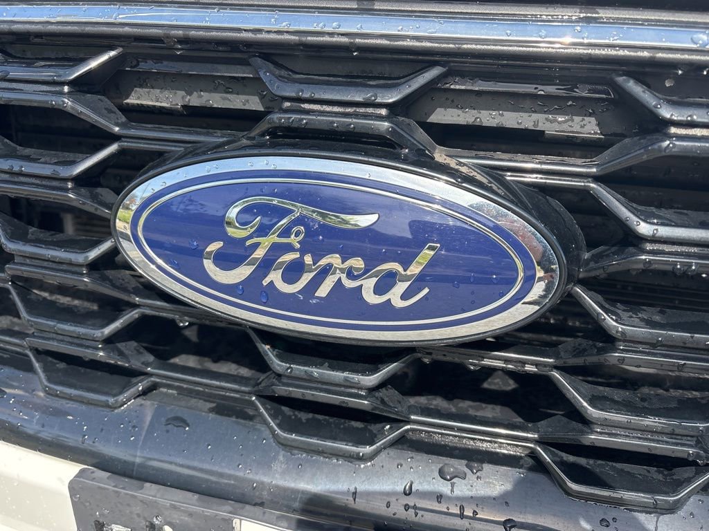 Used 2024 Ford Escape ST-Line w/ Equipment Group 301A FWD image 25