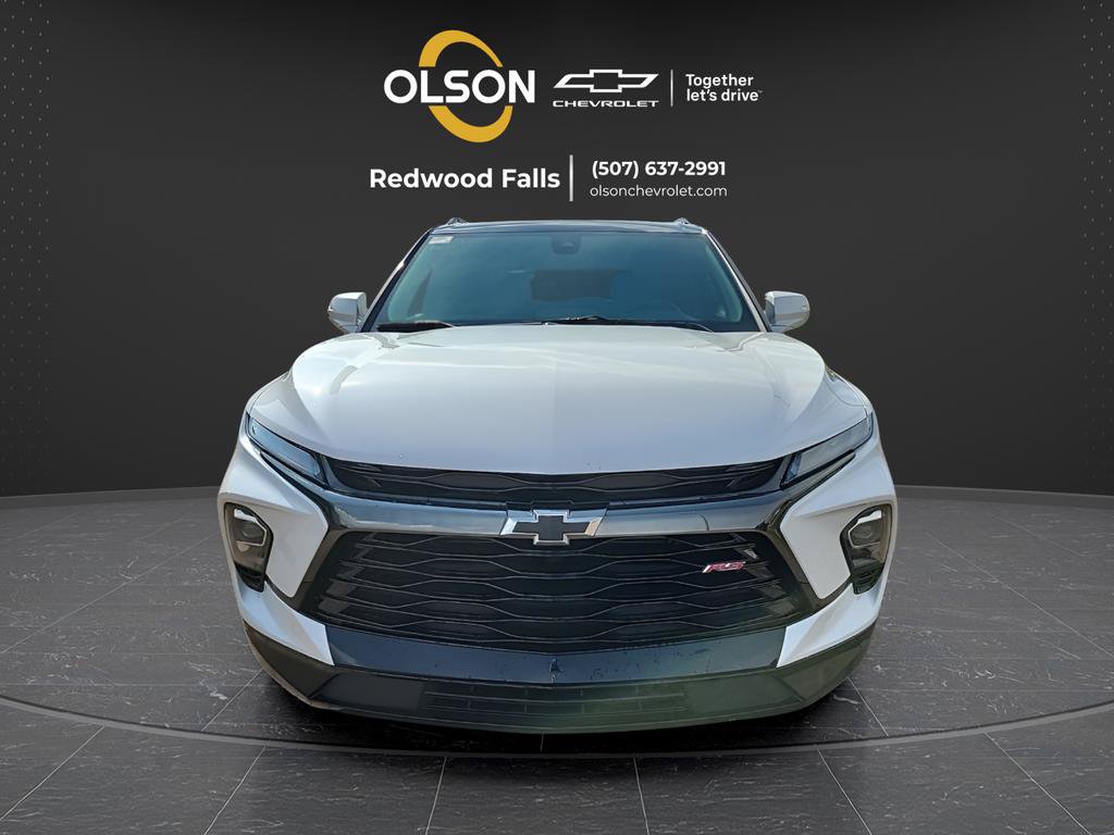 Used 2024 Chevrolet Blazer RS w/ Enhanced Convenience Package FWD image 8
