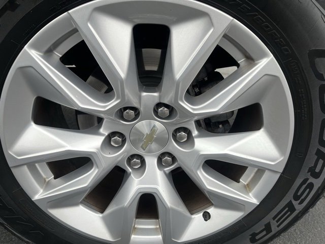 Used 2020 Chevrolet Silverado 1500 Custom w/ Custom Value Package image 18