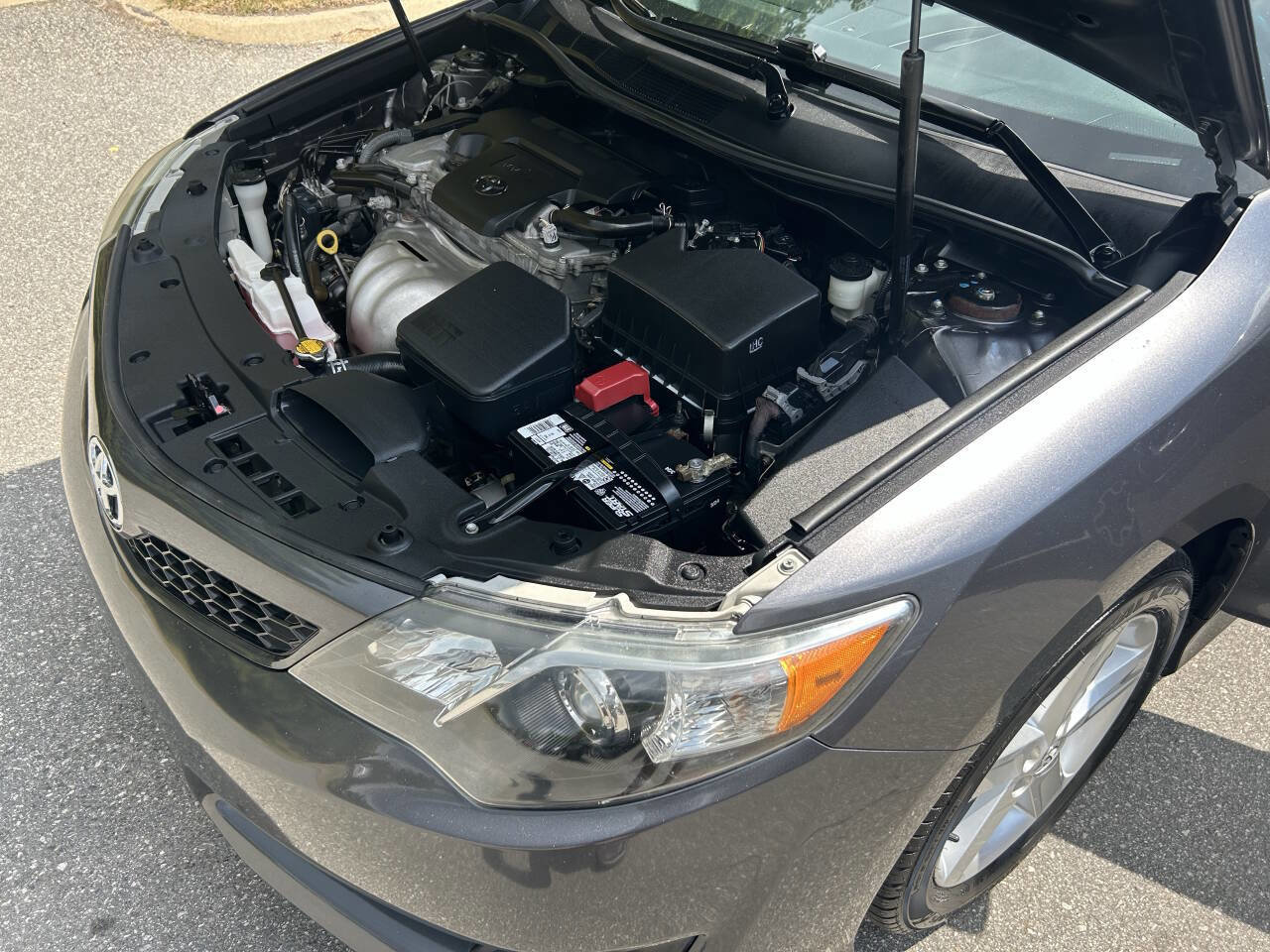 Used 2013 Toyota Camry SE image 17
