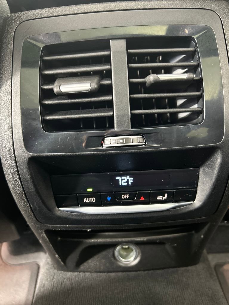 Used 2019 BMW X3 sDrive30i w/ Convenience Package image 17