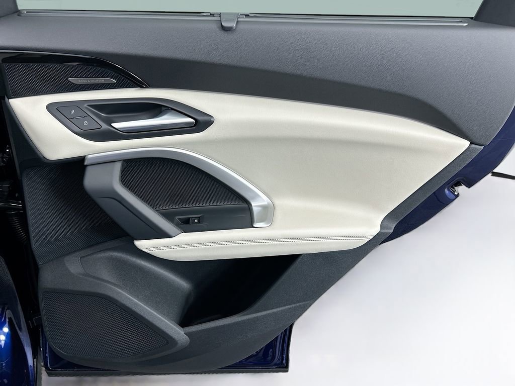 Used 2025 Audi Q5 Premium Plus w/ Premium Plus image 27