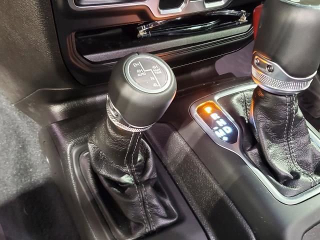 Used 2024 Jeep Wrangler Unlimited Sahara image 31