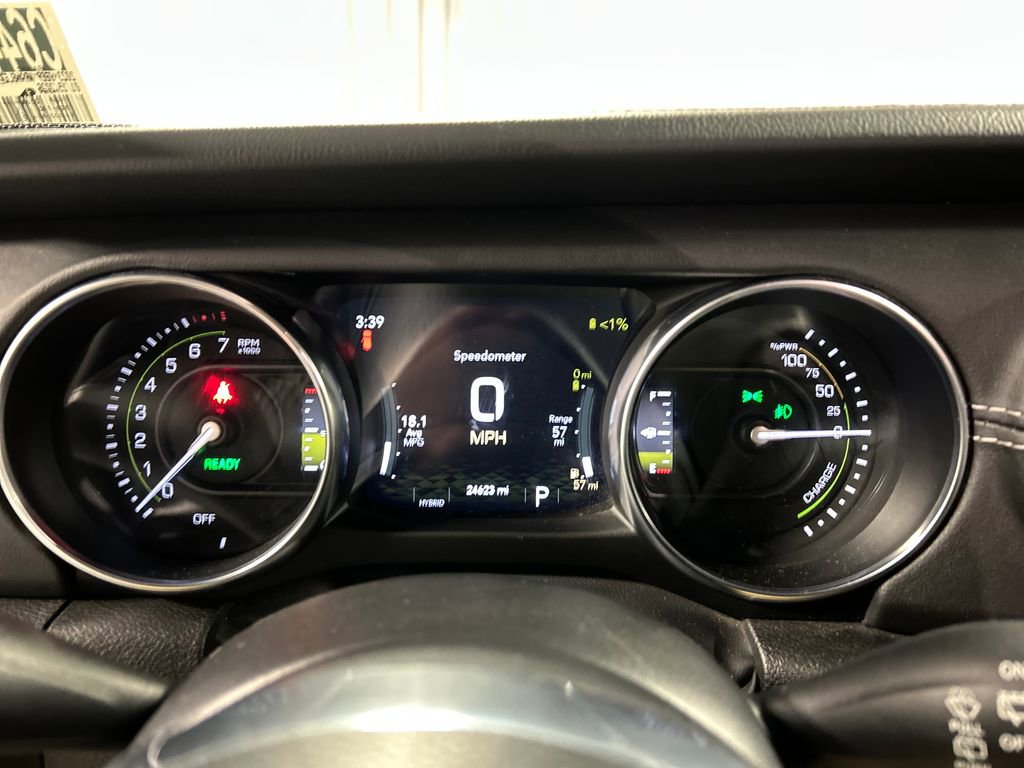 Used 2023 Jeep Wrangler Unlimited Sahara w/ Cold Weather Group image 16