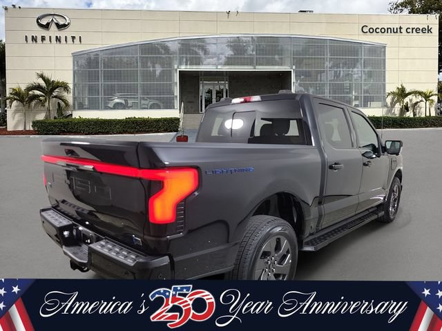 Used 2023 Ford F150 Lightning Lariat AWD/4WD image 4