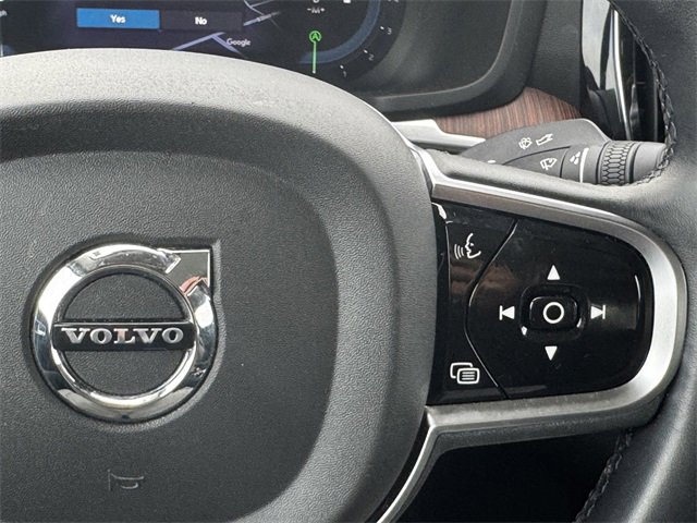 Used 2024 Volvo S60 B5 Plus image 25