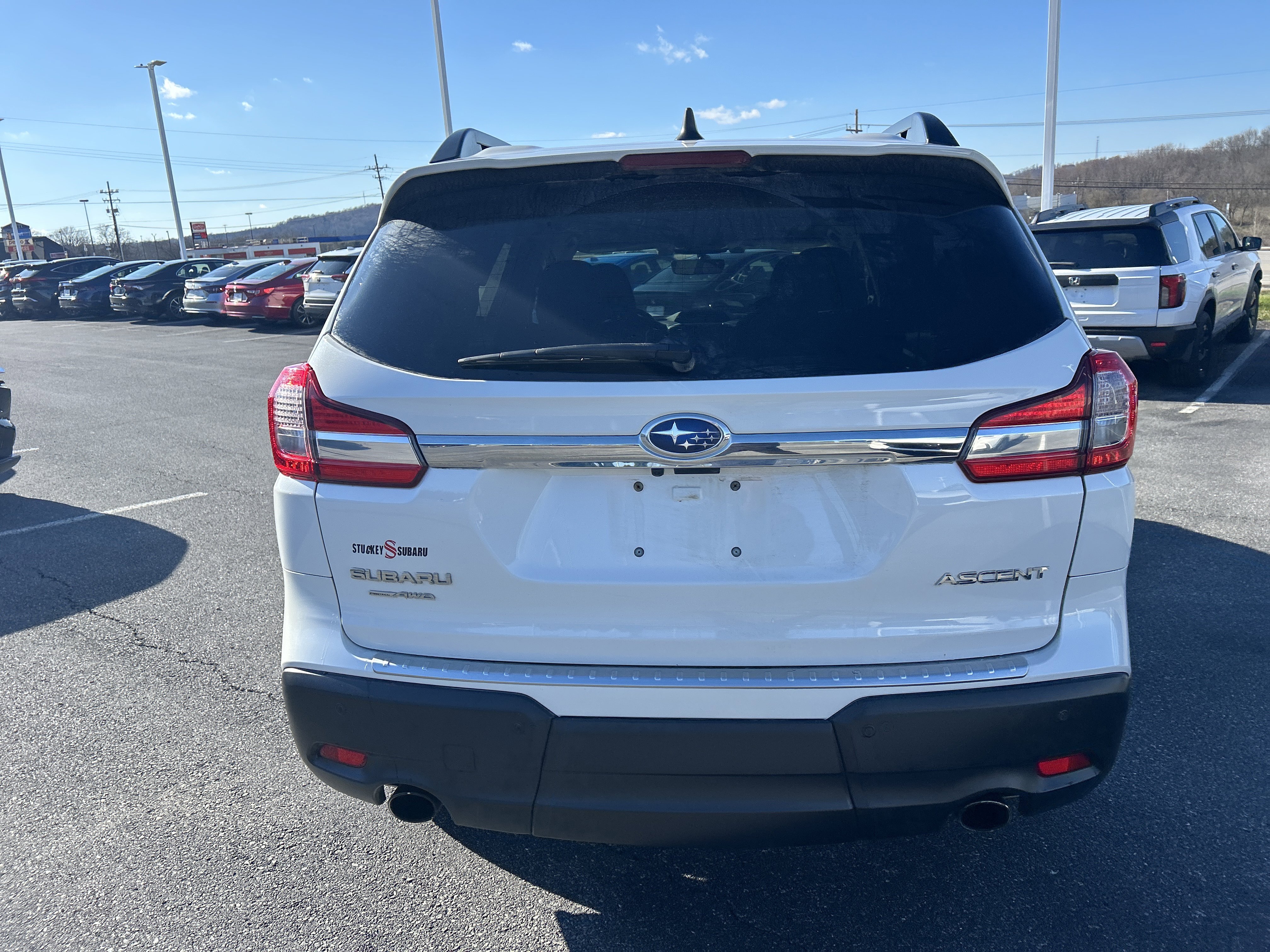 Used 2019 Subaru Ascent Premium image 17