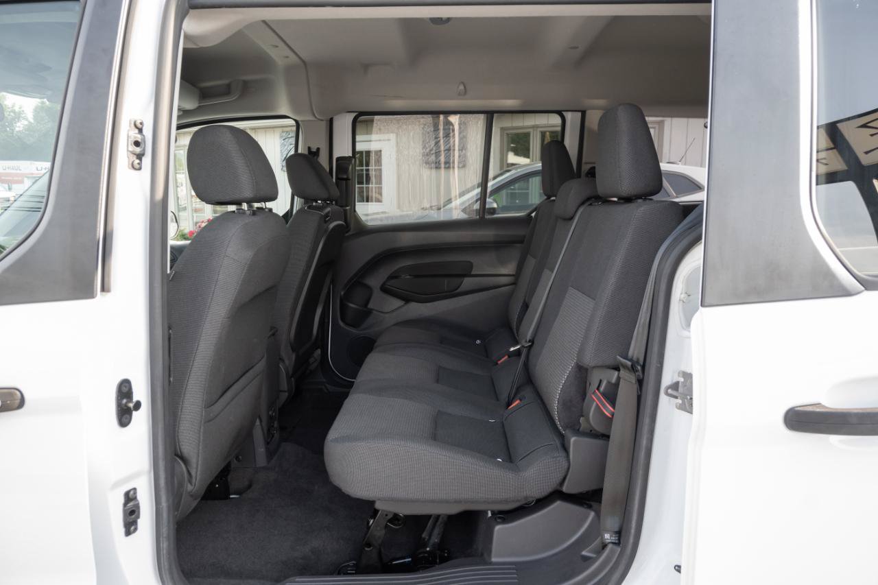 Used 2018 Ford Transit Connect XL FWD image 17