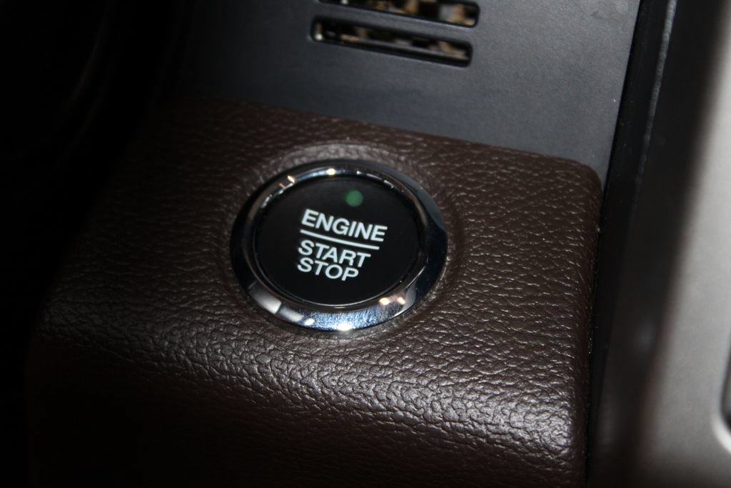 Used 2020 Ford F250 King Ranch w/ King Ranch Ultimate Package AWD/4WD image 43