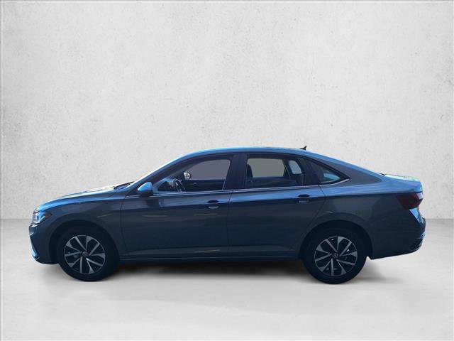 Used 2025 Volkswagen Jetta S image 8
