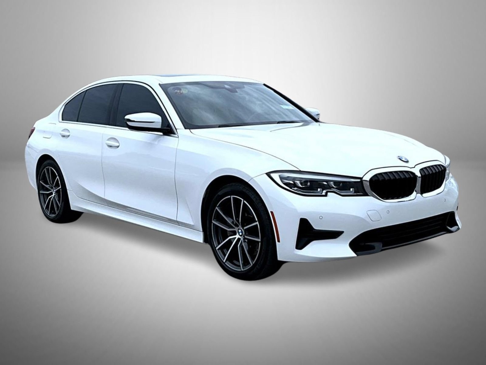 Used 2021 BMW 330i xDrive Sedan w/ Driving Assistance Package AWD/4WD image 3
