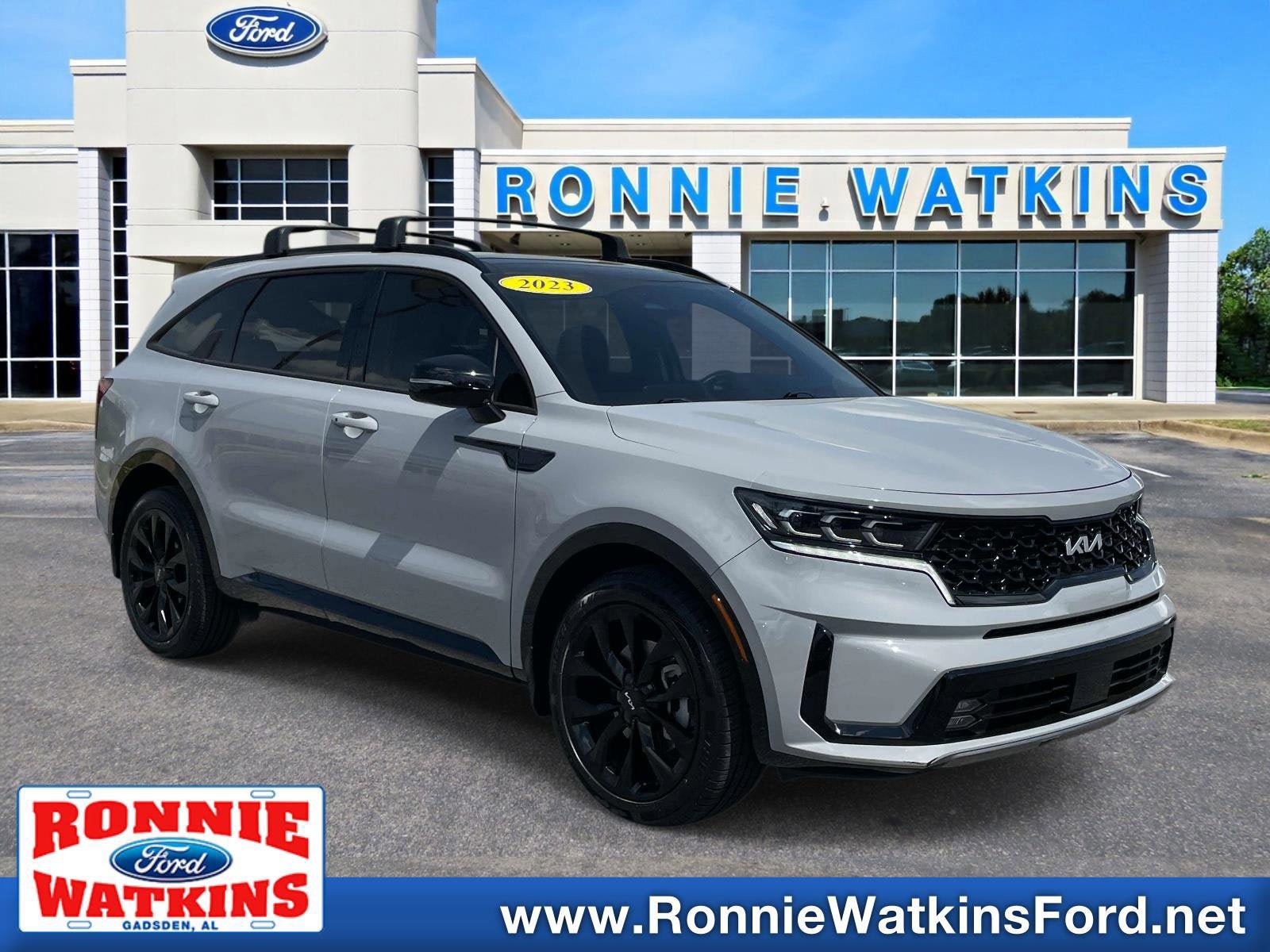 Used 2023 Kia Sorento SX