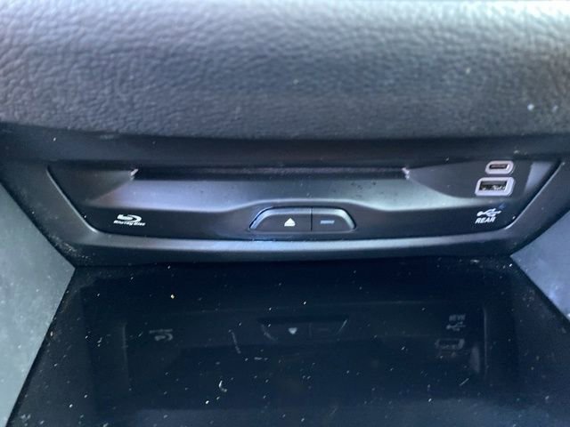 Used 2023 Chrysler Pacifica Pinnacle image 33